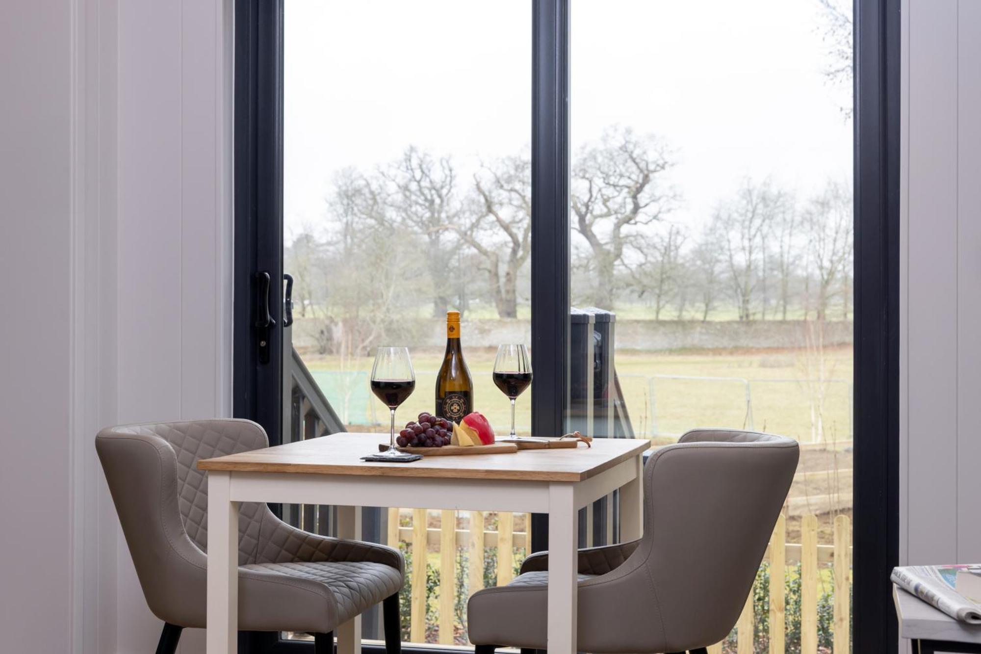 Blenheim Palace Lodge Retreat وودستوك المظهر الخارجي الصورة